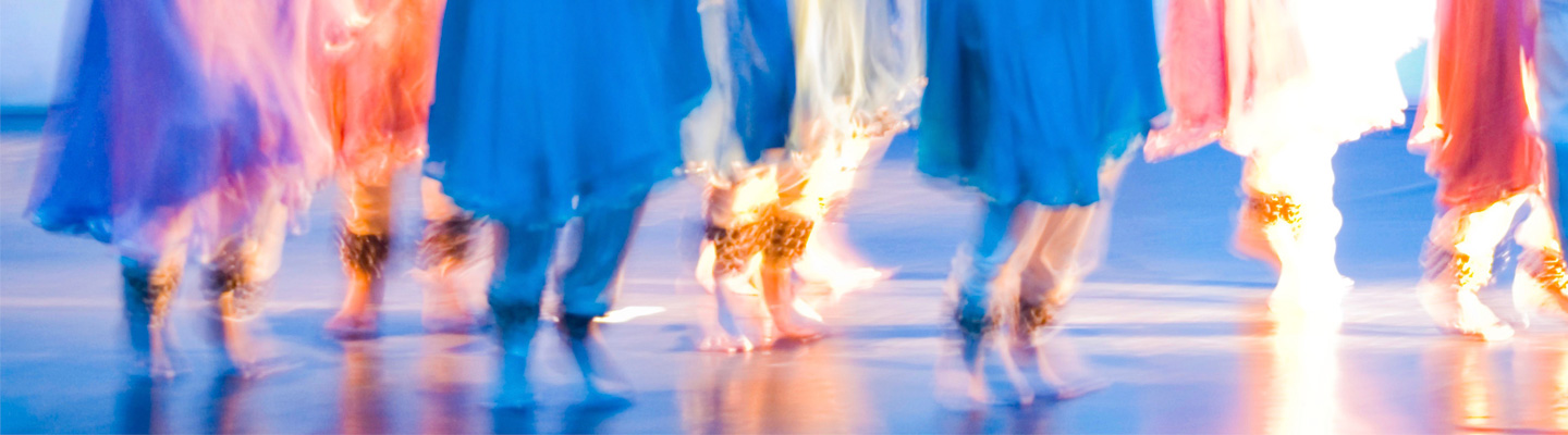 Kalasri Tanzproduktion Aufnahme von Beine, Fuesse